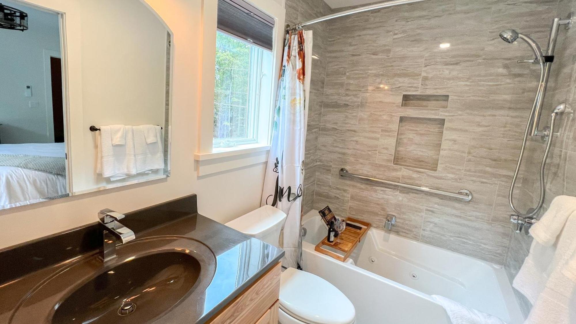 Four Seasons For Fun Bed & Breakfast Lakeville Extérieur photo