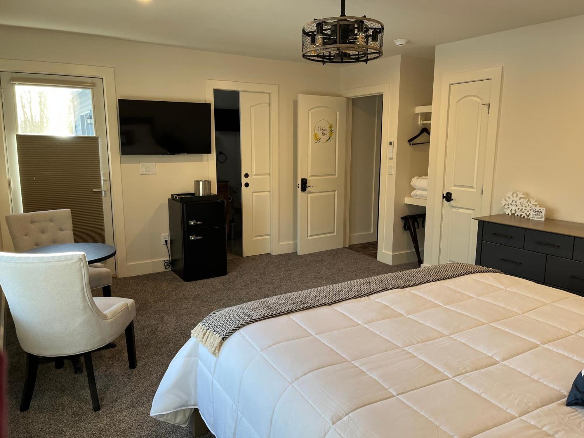 Four Seasons For Fun Bed & Breakfast Lakeville Extérieur photo